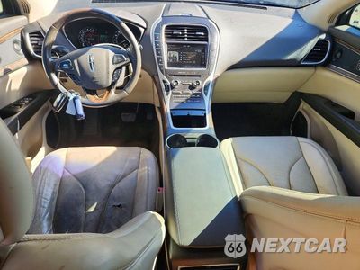 Zdjęcie 8 z 14 samochodu: 2016 LINCOLN MKX RESERVE VIN:2LMTJ6LR7GBL40763 - miniatura