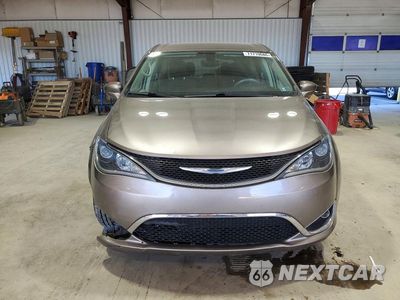 Piąte zdjęcie samochodu w środku: 2018 CHRYSLER PACIFICA TOURING PLUS VIN:2C4RC1FG2JR261906 - miniatura