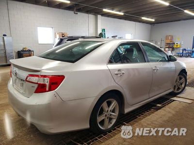 Trzecie zdjęcie samochodu z tyłu: 2012 TOYOTA CAMRY SE VIN:4T1BF1FK5CU058135 - miniatura