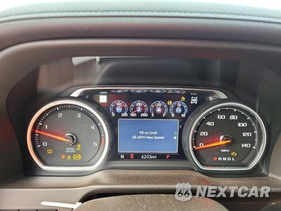 Zdjęcie 9 z 12 samochodu: 2020 CHEVROLET SILVERADO K3500 LTZ VIN:1GC4YUEY8LF117049 - miniatura