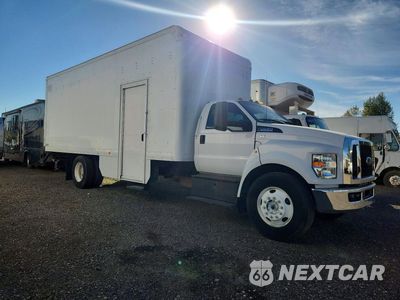 Czwarte zdjęcie samochodu z boku: 2016 FORD F650 SUPER DUTY VIN:1FDNF6AY0GDA07069 - miniatura