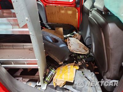 Zdjęcie 11 z 13 samochodu: 2015 FORD TRANSIT CONNECT XL VIN:NM0LS6E77F1211986 - miniatura