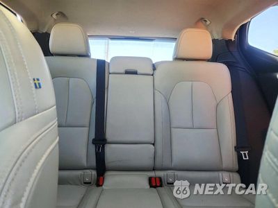 Zdjęcie 10 z 13 samochodu: 2019 VOLVO XC40 T5 INSCRIPTION VIN:YV4162ULXK2120296 - miniatura