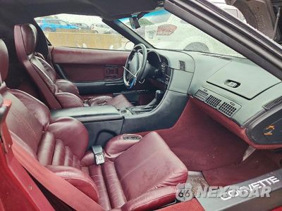 Zdjęcie 7 z 12 samochodu: 1993 CHEVROLET CORVETTE VIN:1G1YY33PXP5114745 - miniatura