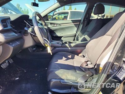 Zdjęcie 7 z 12 samochodu: 2018 HONDA CIVIC SPORT VIN:SHHFK7H46JU418729 - miniatura