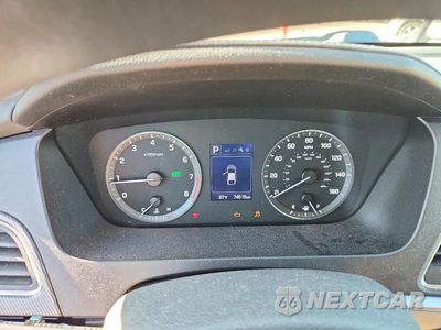 Zdjęcie 9 z 12 samochodu: 2017 HYUNDAI SONATA SPORT VIN:5NPE34AF2HH591888 - miniatura