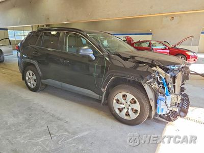 Czwarte zdjęcie samochodu z boku: 2019 TOYOTA RAV4 LE VIN:JTMF1RFV9KJ020033 - miniatura
