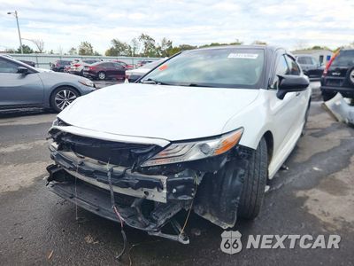 2018 TOYOTA CAMRY XSE 4T1B61HKXJU027733 - główne zdjęcie licytacji z USA - miniatura