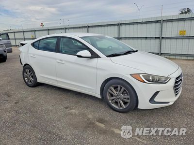 Czwarte zdjęcie samochodu z boku: 2017 HYUNDAI ELANTRA SE VIN:5NPD84LF1HH001920 - miniatura