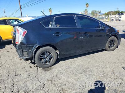 Trzecie zdjęcie samochodu z tyłu: 2015 TOYOTA PRIUS TWO VIN:JTDKN3DU9F0439344 - miniatura