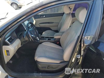 Zdjęcie 7 z 12 samochodu: 2017 KIA OPTIMA HYBRID VIN:KNAGT4LE4H5011308 - miniatura