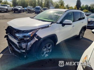 2022 TOYOTA RAV4 XLE JTMRWRFV3ND164677 - główne zdjęcie licytacji z USA - miniatura