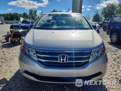 Piąte zdjęcie samochodu w środku: 2012 HONDA ODYSSEY LX VIN:5FNRL5H21CB145295 - miniatura