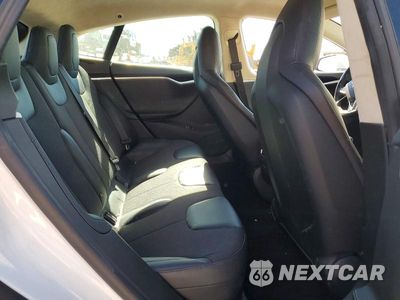 Zdjęcie 10 z 13 samochodu: 2016 TESLA MODEL S VIN:5YJSA1E17GF162281 - miniatura