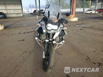 Drugie zdjęcie samochodu z przodu: 2018 BMW R1200 GS ADVENTURE VIN:WB10A1202JZ899373 - miniatura