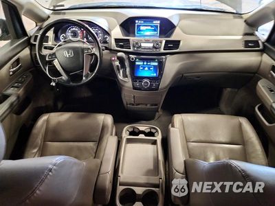 Zdjęcie 8 z 13 samochodu: 2016 HONDA ODYSSEY EXL VIN:5FNRL5H69GB087106 - miniatura