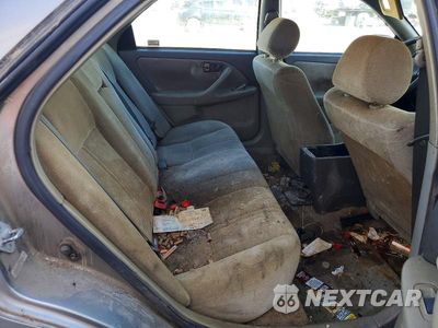 Zdjęcie 10 z 12 samochodu: 1998 TOYOTA CAMRY LE VIN:4T1BG28K1WU206740 - miniatura