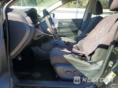 Zdjęcie 7 z 12 samochodu: 2016 NISSAN ROGUE SV VIN:KNMAT2MV9GP621395 - miniatura
