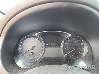 Zdjęcie 9 z 12 samochodu: 2016 NISSAN ALTIMA VIN:1N4AL3AP1GN341628 - miniatura