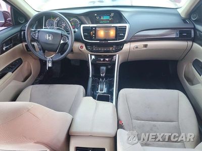 Zdjęcie 8 z 12 samochodu: 2016 HONDA ACCORD EX VIN:1HGCR2F75GA062373 - miniatura