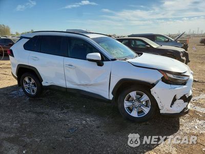 Czwarte zdjęcie samochodu z boku: 2023 TOYOTA RAV4 HYBRID XLE VIN:4T3RWRFV5PU109847 - miniatura