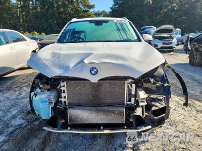 Piąte zdjęcie samochodu w środku: 2016 BMW X1 XDRIVE28I VIN:WBXHT3C31GP888795 - miniatura