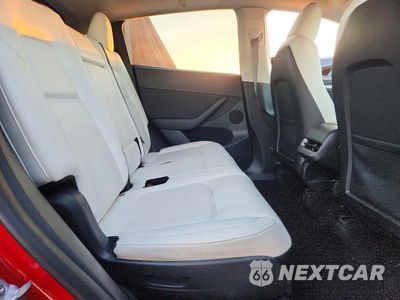 Zdjęcie 11 z 13 samochodu: 2023 TESLA MODEL Y VIN:7SAYGAEE4PF642485 - miniatura