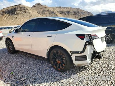 Drugie zdjęcie samochodu z przodu: 2023 TESLA MODEL Y VIN:7SAYGDEE7PF696395 - miniatura