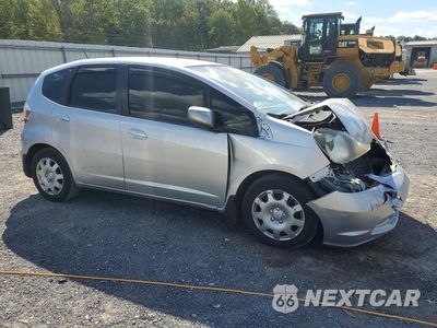 Czwarte zdjęcie samochodu z boku: 2013 HONDA FIT VIN:JHMGE8H35DC042485 - miniatura