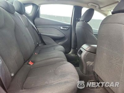 Zdjęcie 10 z 12 samochodu: 2013 DODGE DART SE VIN:1C3CDFAA2DD105203 - miniatura