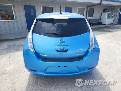 Zdjęcie 6 z 12 samochodu: 2011 NISSAN LEAF SV VIN:JN1AZ0CP7BT005767 - miniatura