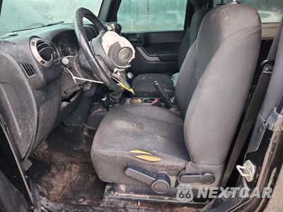 Zdjęcie 7 z 14 samochodu: 2016 JEEP WRANGLER SPORT VIN:1C4AJWAG2GL171132 - miniatura