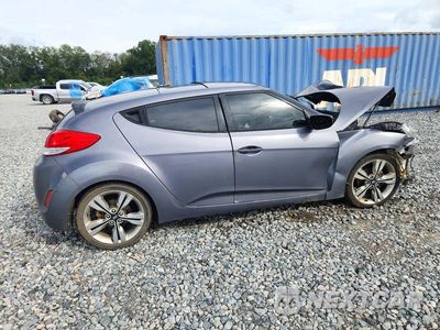 Trzecie zdjęcie samochodu z tyłu: 2017 HYUNDAI VELOSTER VALUE EDITION VIN:KMHTC6AD7HU313183 - miniatura