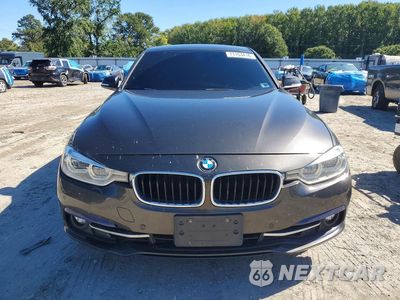 Piąte zdjęcie samochodu w środku: 2017 BMW 330 XI VIN:WBA8D9G3XHNU65070 - miniatura