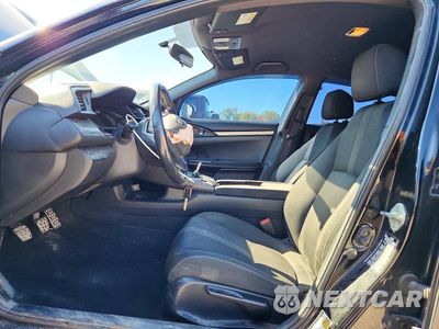Zdjęcie 7 z 12 samochodu: 2018 HONDA CIVIC SPORT VIN:SHHFK7G4XJU226022 - miniatura