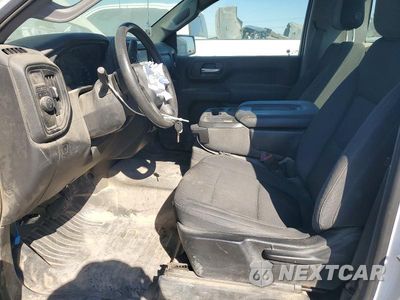 Zdjęcie 7 z 12 samochodu: 2021 CHEVROLET SILVERADO C1500 VIN:3GCNWAEF8MG391133 - miniatura