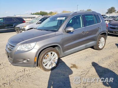 2011 VOLKSWAGEN TIGUAN S WVGAV7AX7BW504079 - główne zdjęcie licytacji z USA - miniatura