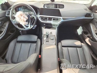 Zdjęcie 8 z 11 samochodu: 2019 BMW 330I VIN:WBA5R1C56KAK11321 - miniatura