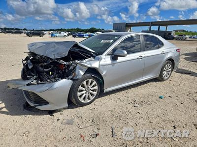 2019 TOYOTA CAMRY LE 4T1B11HK7KU752643 - główne zdjęcie licytacji z USA - miniatura