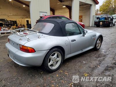 Trzecie zdjęcie samochodu z tyłu: 1998 BMW Z3 1.9 VIN:4USCH7332WLE10548 - miniatura