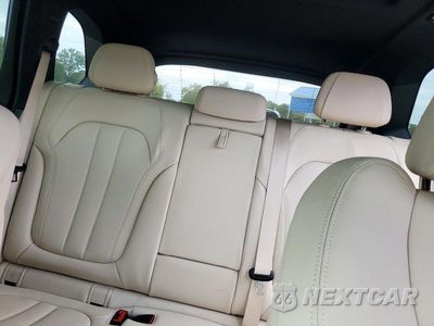 Zdjęcie 10 z 13 samochodu: 2020 BMW X5 SDRIVE 40I VIN:5UXCR4C00L9819920 - miniatura