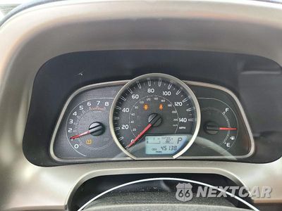 Zdjęcie 9 z 13 samochodu: 2013 TOYOTA RAV4 XLE VIN:JTMRFREV2D5014943 - miniatura