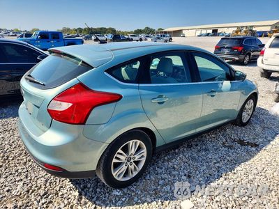Trzecie zdjęcie samochodu z tyłu: 2012 FORD FOCUS SEL VIN:1FAHP3M2XCL307339 - miniatura