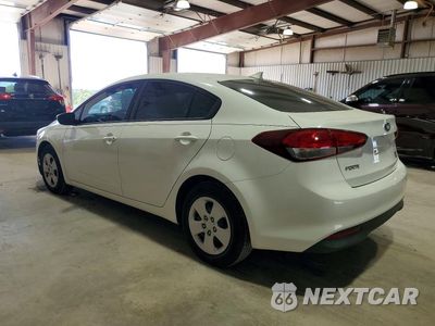 Drugie zdjęcie samochodu z przodu: 2018 KIA FORTE LX VIN:3KPFK4A76JE231713 - miniatura