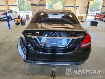 Zdjęcie 6 z 12 samochodu: 2015 MERCEDES-BENZ C 300 VIN:55SWF4JB1FU076951 - miniatura