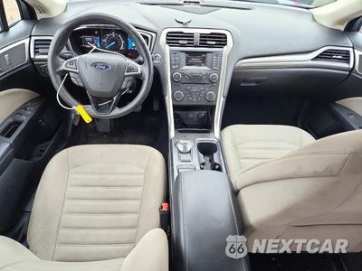 Zdjęcie 8 z 12 samochodu: 2018 FORD FUSION S HYBRID VIN:3FA6P0UU1JR122926 - miniatura