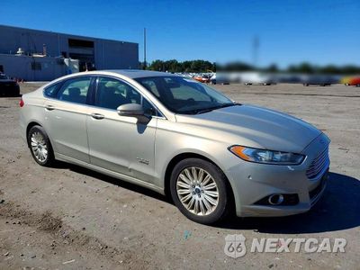 Czwarte zdjęcie samochodu z boku: 2015 FORD FUSION SE PHEV VIN:3FA6P0PU2FR275415 - miniatura