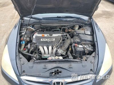 Zdjęcie 11 z 12 samochodu: 2006 HONDA ACCORD EX VIN:1HGCM56766A049680 - miniatura