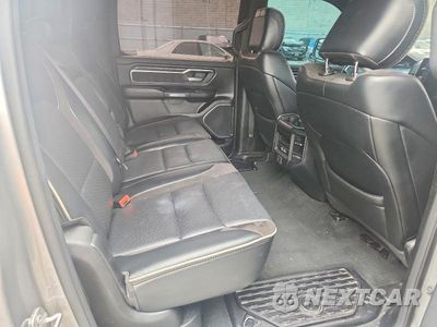 Zdjęcie 10 z 12 samochodu: 2024 RAM 1500 LARAMIE VIN:1C6SRFJT7RN159776 - miniatura