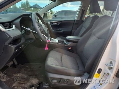 Zdjęcie 7 z 14 samochodu: 2021 TOYOTA RAV4 XLE VIN:4T3RWRFV1MU019901 - miniatura